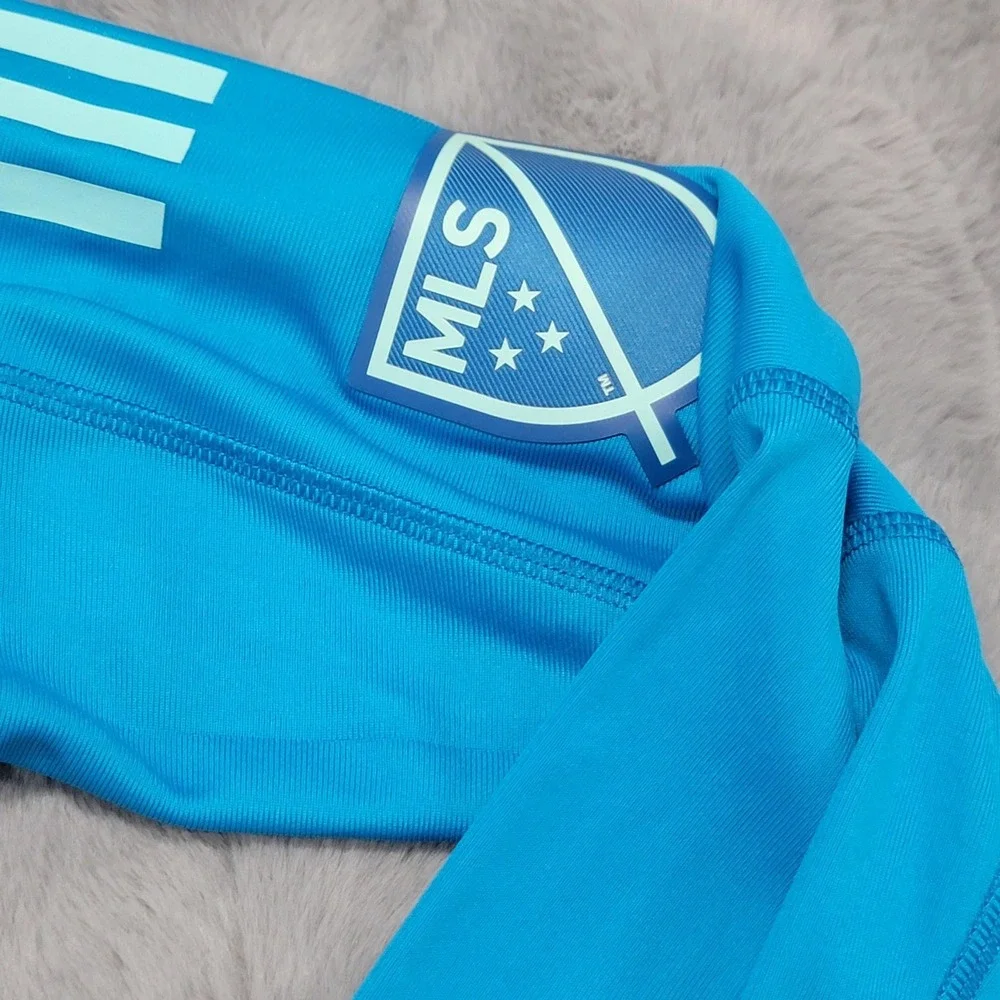 Columbus‎ Crew Adidas Jersey Mens Medium (Fits Small) Blue MLS Soccer Acura #53